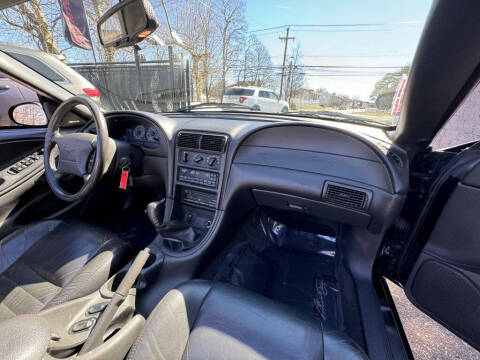 2000 Ford Mustang GT