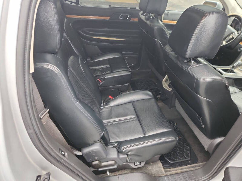 2010 Lincoln MKT EcoBoost