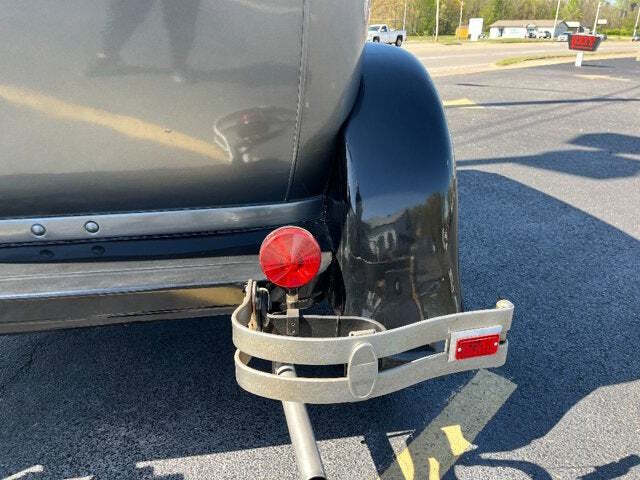 1929 Ford Model A 13