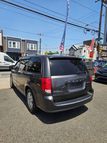 2017 Dodge Grand Caravan SE Plus