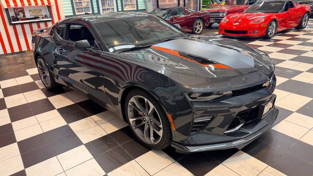2017 Chevrolet Camaro 4