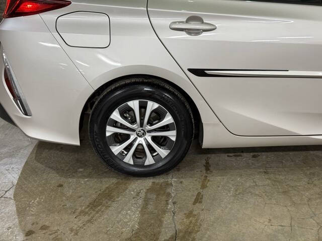 2022 Toyota Prius Prime XLE