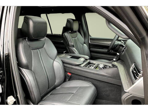 2024 Jeep Wagoneer L Series III