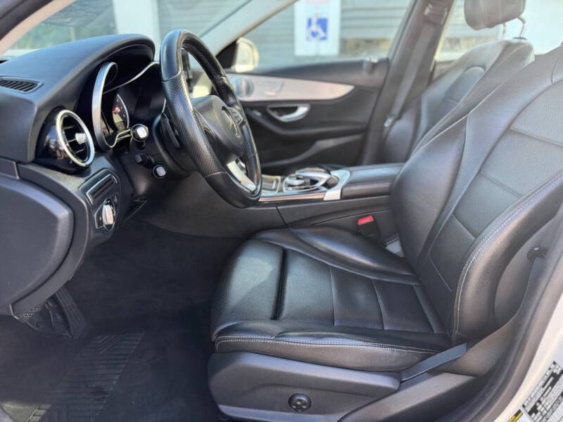 2015 Mercedes-Benz C-Class C 300