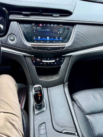 2017 Cadillac XT5 Premium Luxury