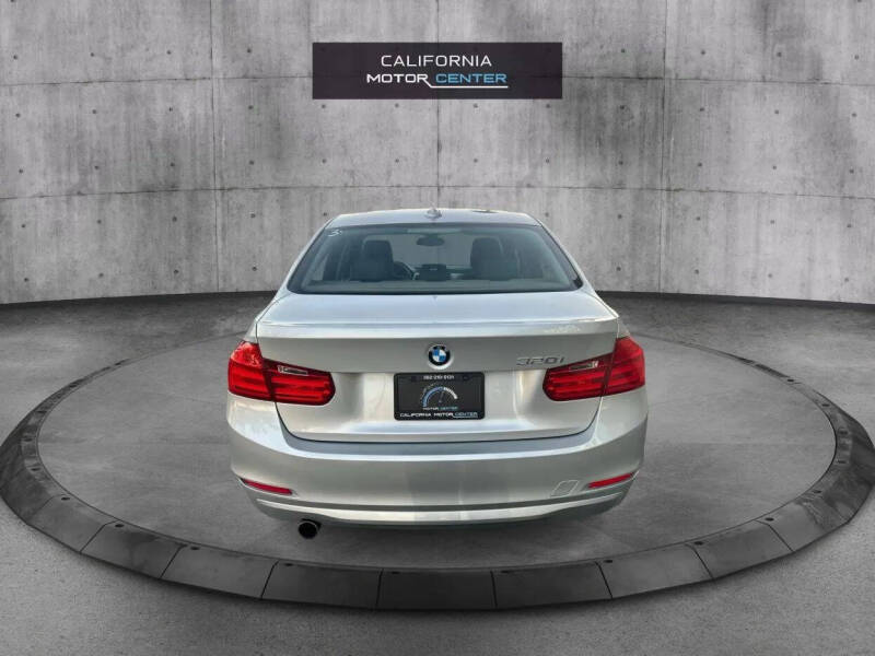 2014 BMW 3 Series 320i