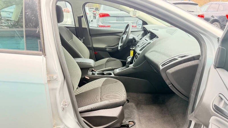 2012 Ford Focus SE