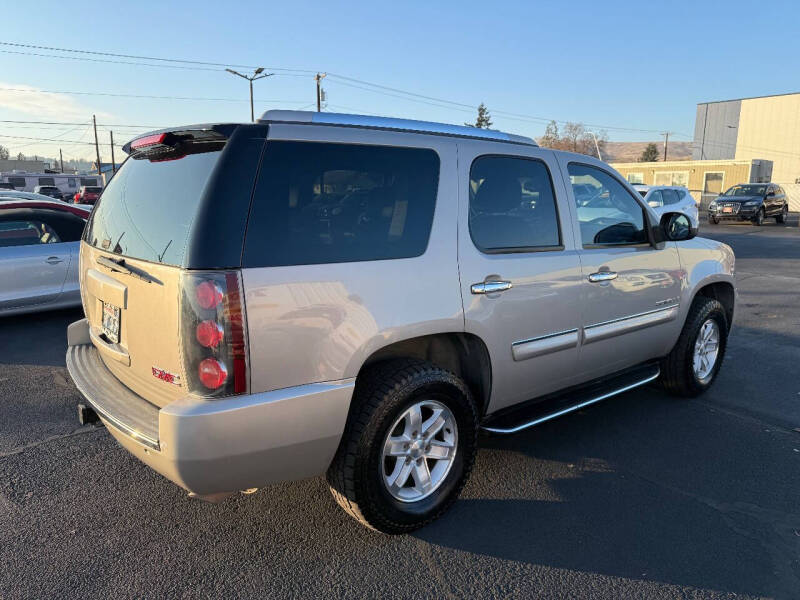 2007 GMC Yukon Denali
