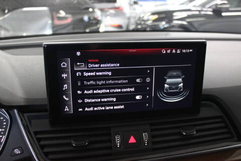 2023 Audi Q5 quattro Premium 40 TFSI