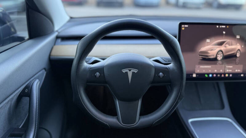 2022 Tesla Model Y Long Range