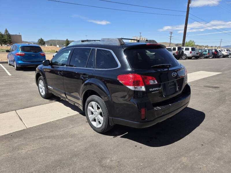 2013 Subaru Outback 2.5i Premium