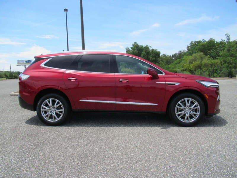 2023 Buick Enclave Premium