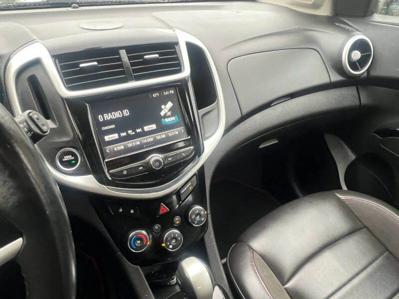 2017 Chevrolet Sonic Premier Auto
