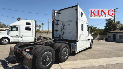2023 Freightliner Cascadia