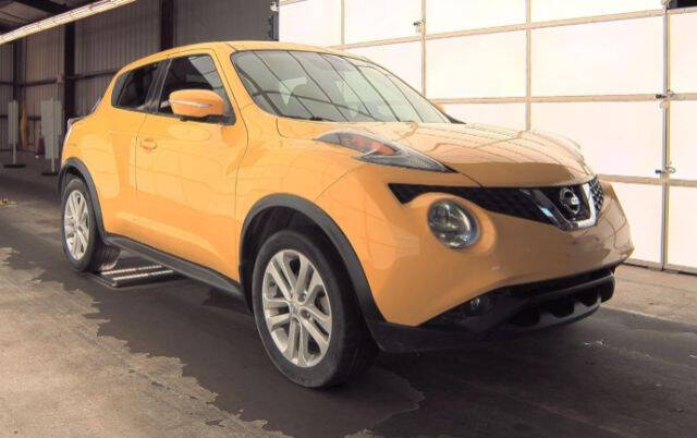 2017 Nissan Versa 1.6 S Plus