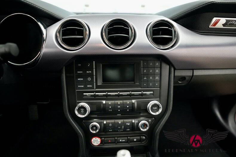 2017 Ford Mustang