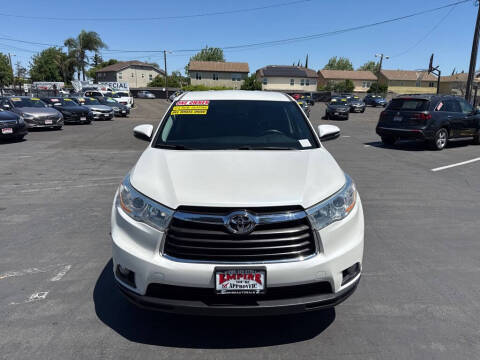 2014 Toyota Highlander LE