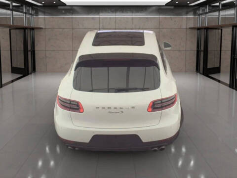 2016 Porsche Macan S