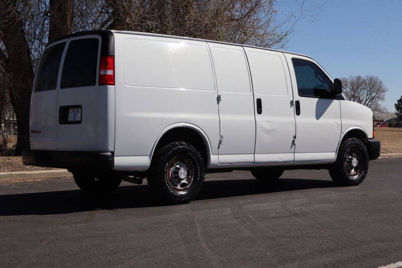 2016 Chevrolet Express 2500