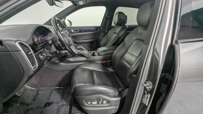 2019 Porsche Cayenne S