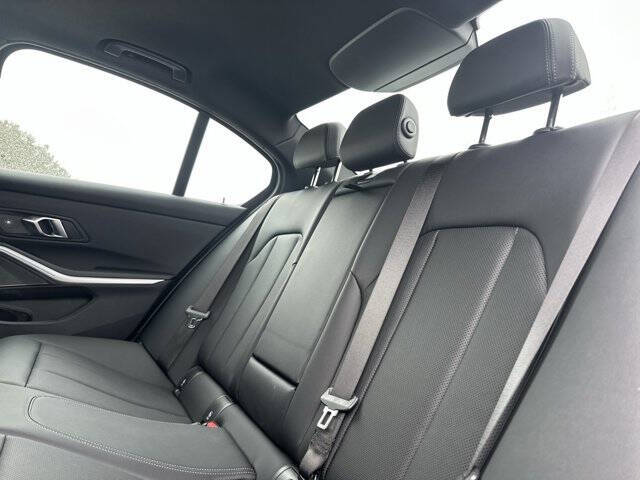 2024 BMW 3 Series 330i xDrive