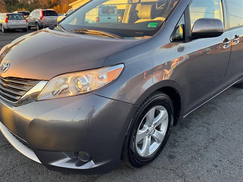 2013 Toyota Sienna