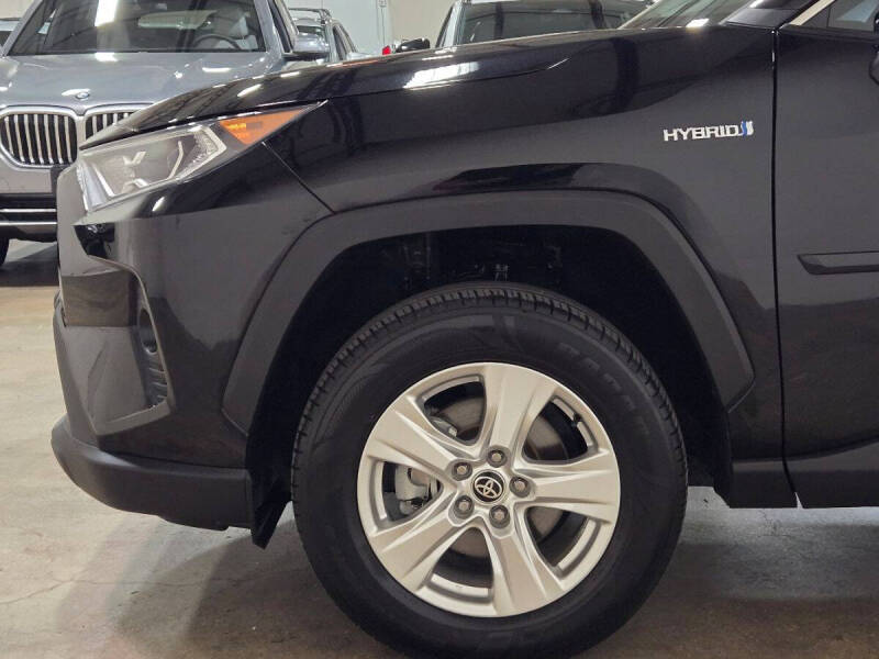 2021 Toyota RAV4 Hybrid XLE