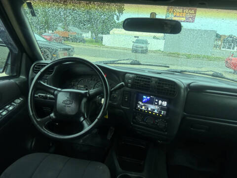 2003 Chevrolet S-10 LS