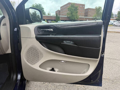 2013 Dodge Grand Caravan SXT