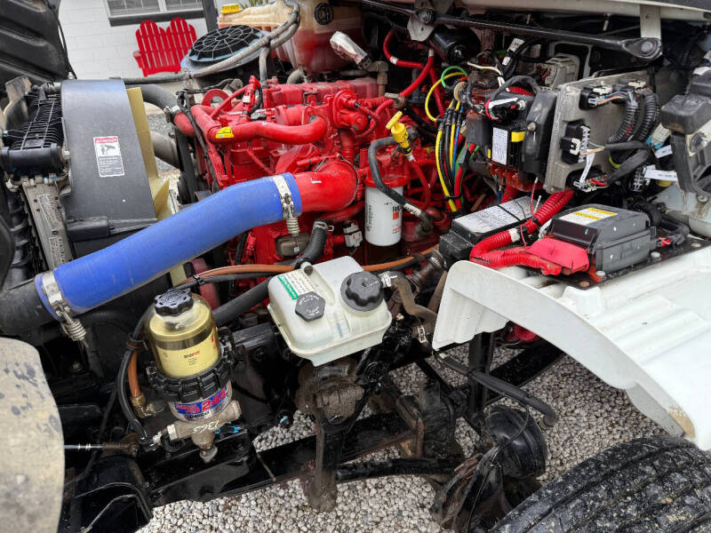 2022 Freightliner M2 106