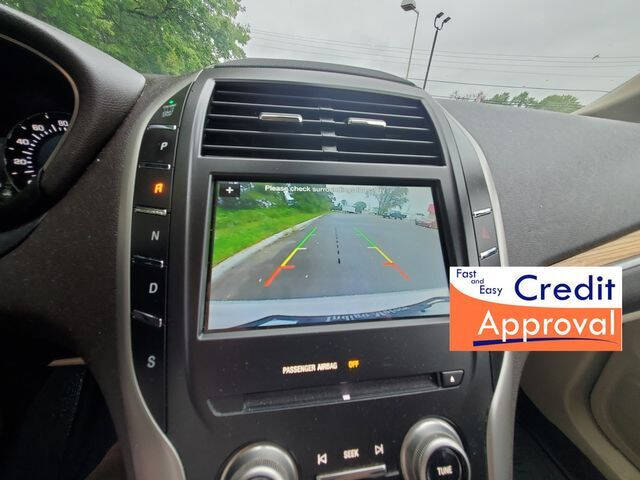 2016 Lincoln MKC Select