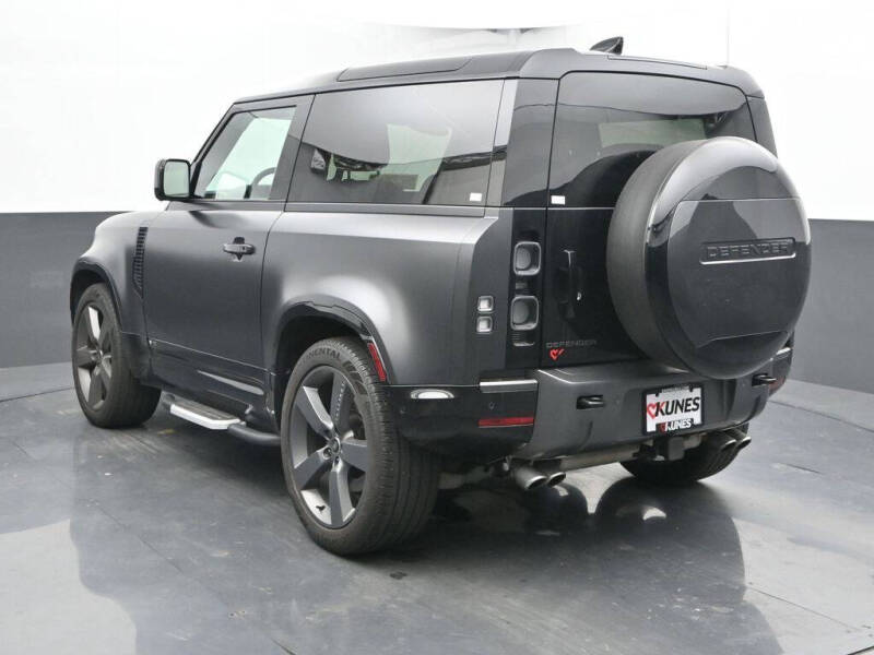 2023 Land Rover Defender 90 V8