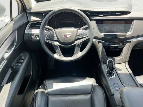 2018 Cadillac XT5 Premium Luxury