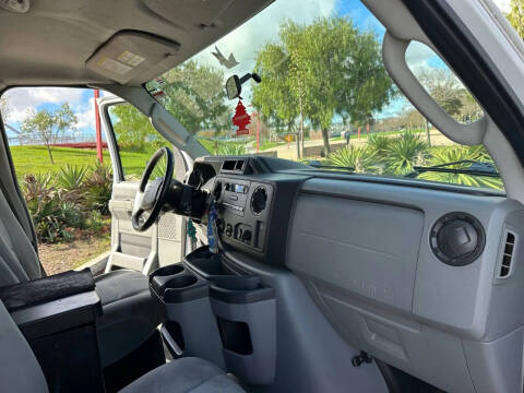 2013 Ford E-Series E-150