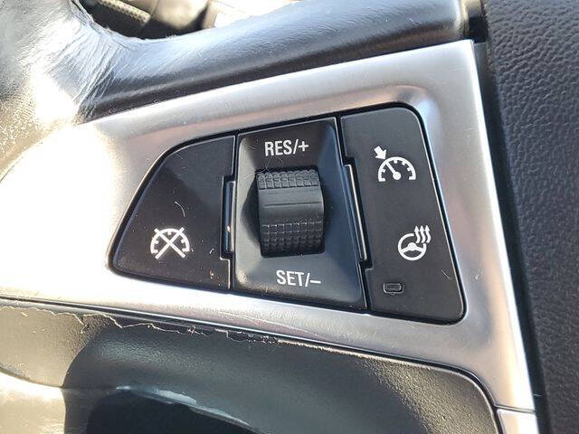 2013 Buick Regal Premium 2