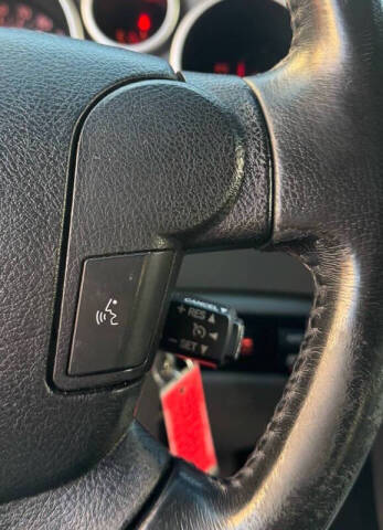 2013 Toyota Sequoia SR5