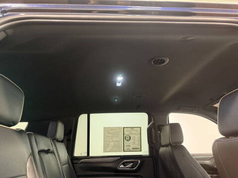 2024 GMC Yukon XL SLT