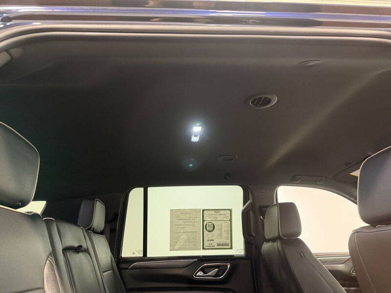 2024 GMC Yukon XL SLT