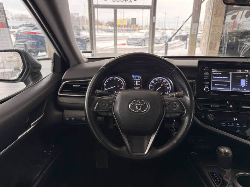 2023 Toyota Camry SE