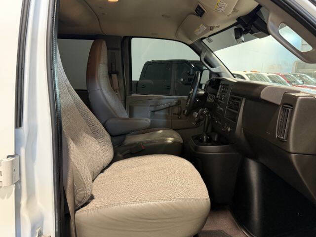 2021 Chevrolet Express LT 3500