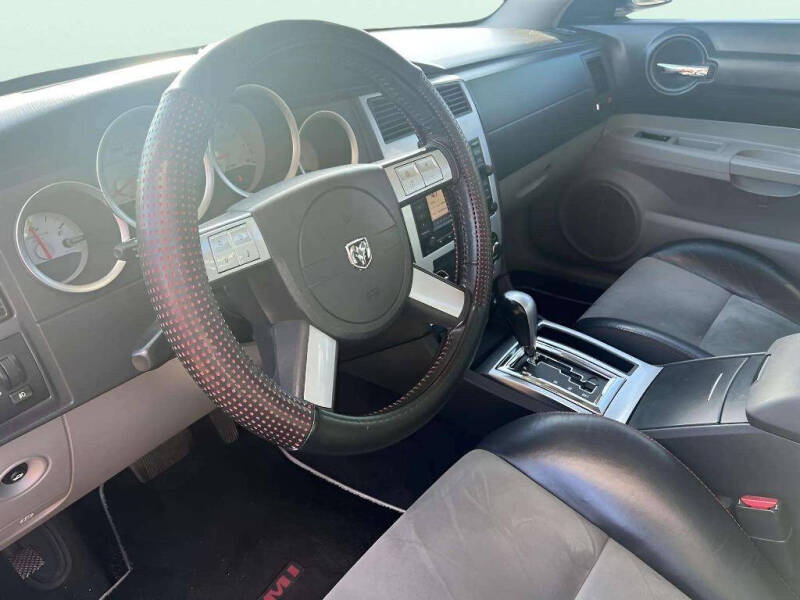 2006 Dodge Charger SRT-8