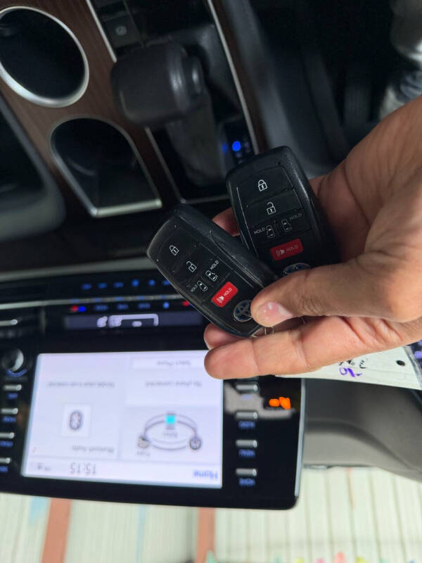 2021 Toyota Sienna LE 8-Passenger