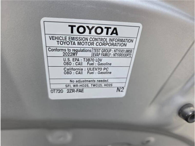2022 Toyota Corolla LE