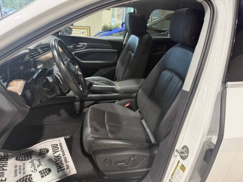 2019 Audi e-tron quattro Premium Plus