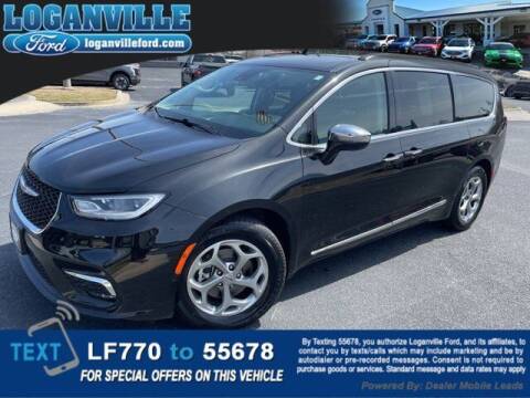 2022 Chrysler Pacifica for sale at Loganville Quick Lane and Tire Center in Loganville GA