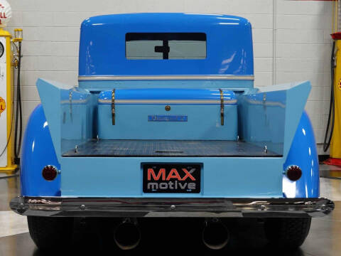 1942 Diamond T Pickup