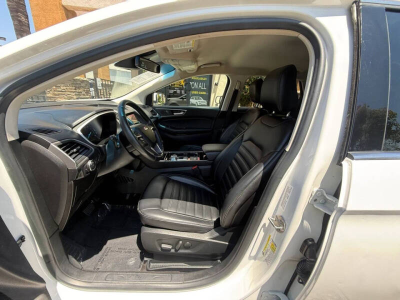 2020 Ford Edge SEL