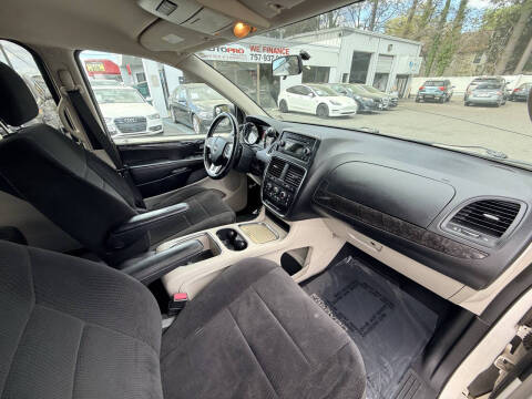 2013 Dodge Grand Caravan SXT