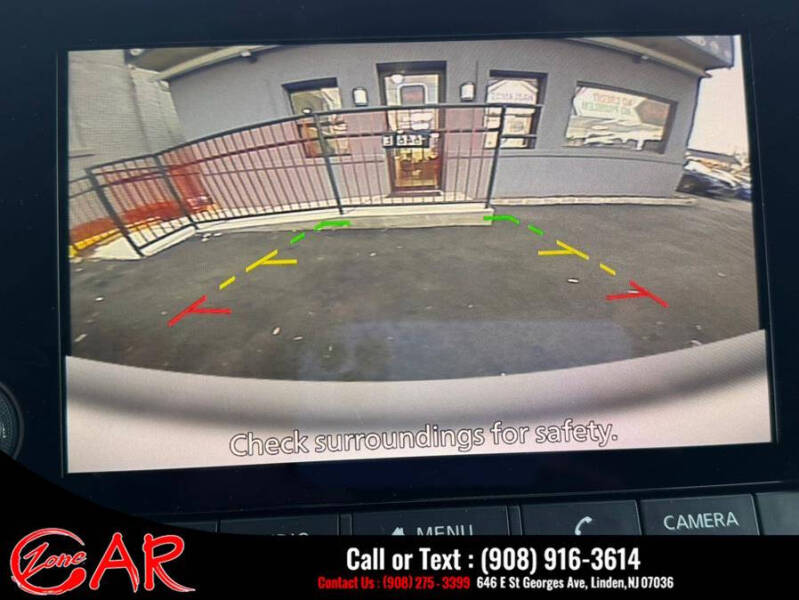 2023 Nissan Pathfinder SV