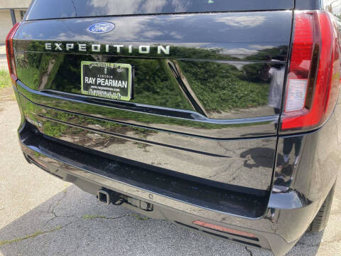 2025 Ford Expedition Active